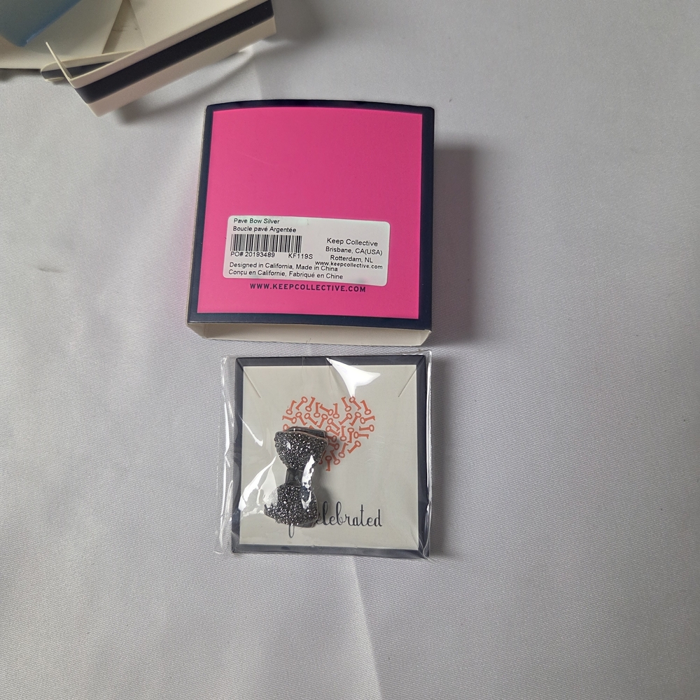 KEEP Collective‎ Silver Bow Charm